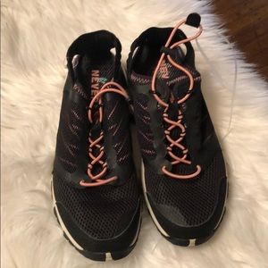 THE NORTH FACE Litewave Amphibious Ii Run Sneakers Women’s Size 8
